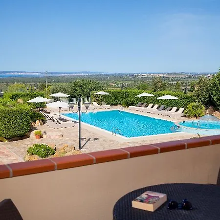 Lu Porto Pino 4*