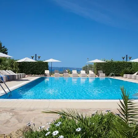 Lu Porto Pino Hotel 4*