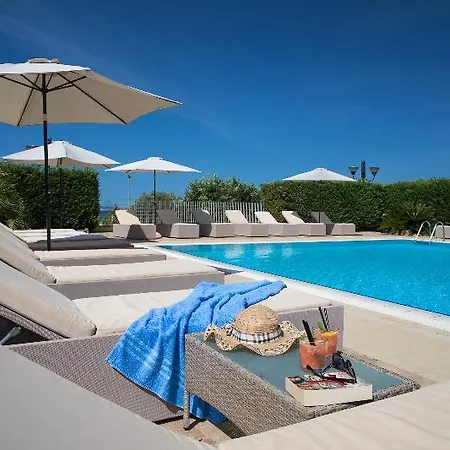 Lu Porto Pino 4* Sant'Anna Arresi